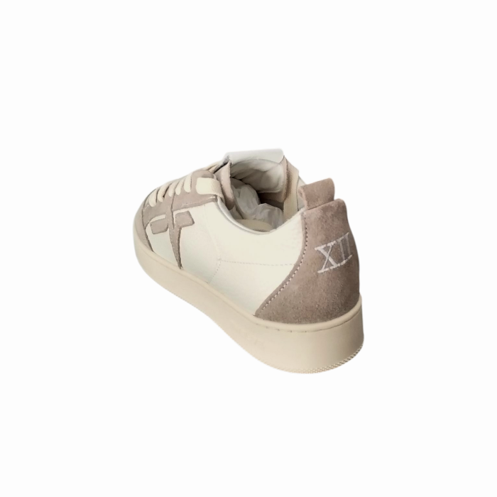 Sneakers donna TWELVE Jump 38-A lavorate a mano in vera pelle e plantare memory