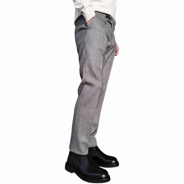 Pantalone uomo IMPERIAL slim fit con tasche america anteriori e filetto posteriori