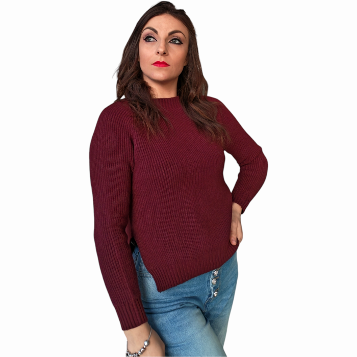 Maglia donna SUSY MIX modello barchetta a costine con spacchi laterali
