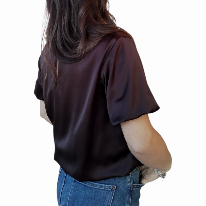 Maglia donna IMPERIAL in raso manica corta fit ampio con orlo arricciato