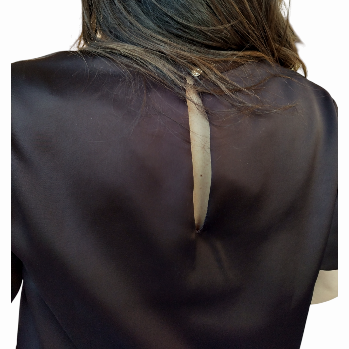 Maglia donna IMPERIAL in raso manica corta fit ampio con orlo arricciato