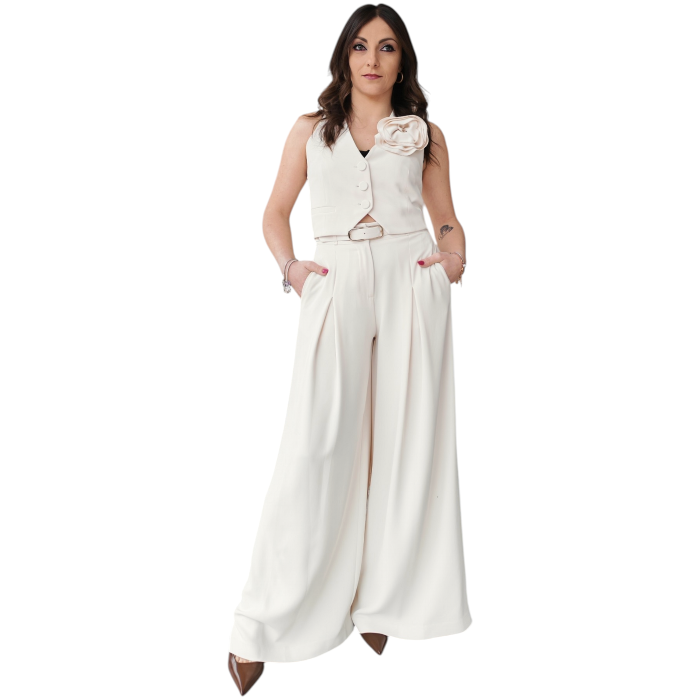 Completo donna IMPERIAL gilet con spilla fiore pantalone ampio pinces e cintura