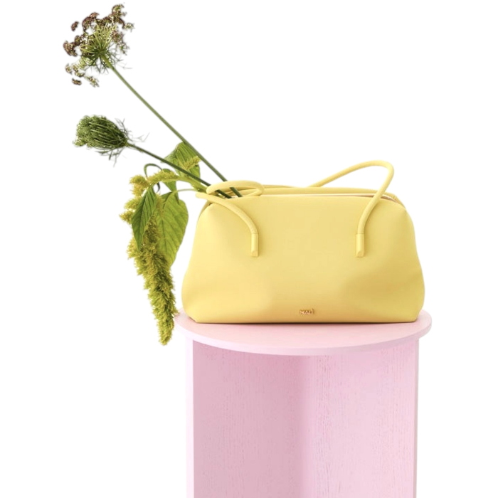 Usa la rotella di scorrimento del mouse per ingrandire l'immagine  Borsa donna NALI' in tessuto gommato mod. Cassi big a spalla con catenina staccabile