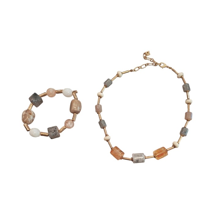 Collana donna NALI' elastica con elementi in resina e dettagli metallici