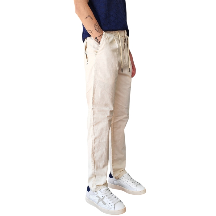 Pantalaccio uomo BERNA misto lino/cotone slim fit modello chinos
