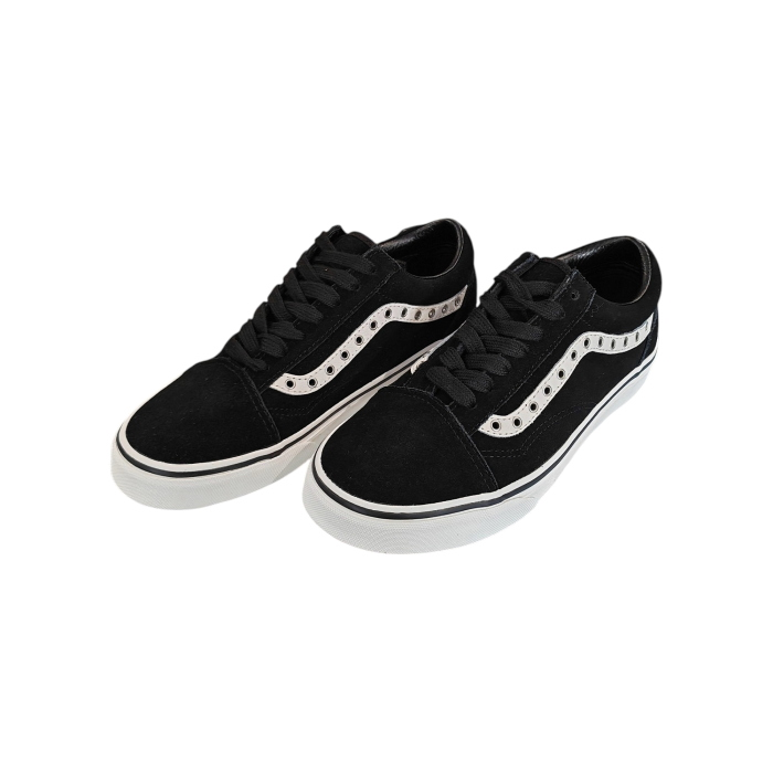 Scarpa donna VANS sneakers Old Skool Combat in suede con borchie forate