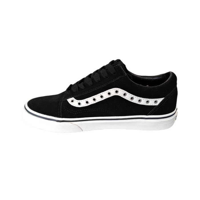 Scarpa donna VANS sneakers Old Skool Combat in suede con borchie forate