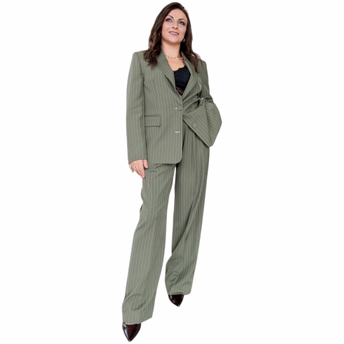 Tailleur donna IMPERIAL gessato giacca regular e pantalone palazzo con cintura fiore