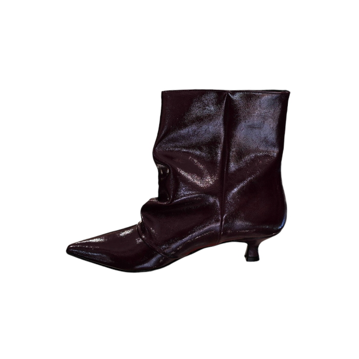 Scarpa donna OVYE' stivaletto in pelle lucida gambale ampio arricciatura tacco 4 cm