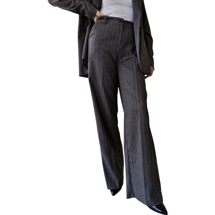 Tailleur donna SAIPH gessato giacca monopetto pantalone gamba dritta