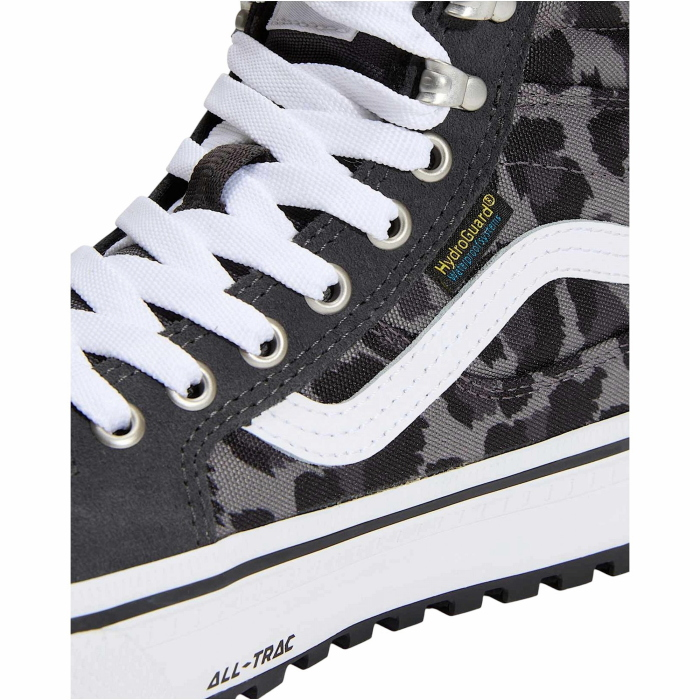 Scarpa uomo VANS Sk8-Hi Waterproof Insulat maculata tessuto idrorepellente 