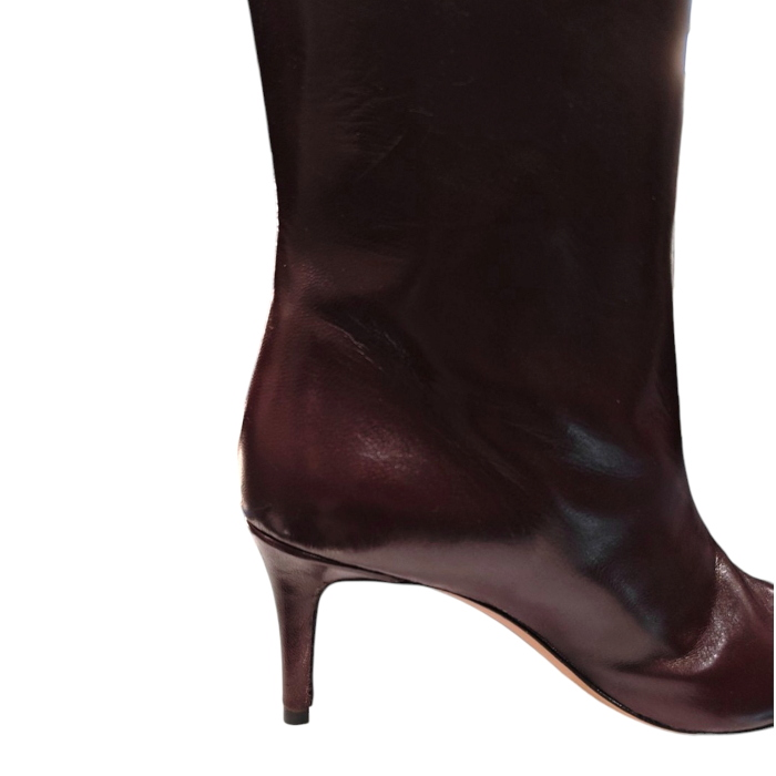 Stivale donna OVYE' in pelle liscia a punta gambale alto e tacco 8 cm
