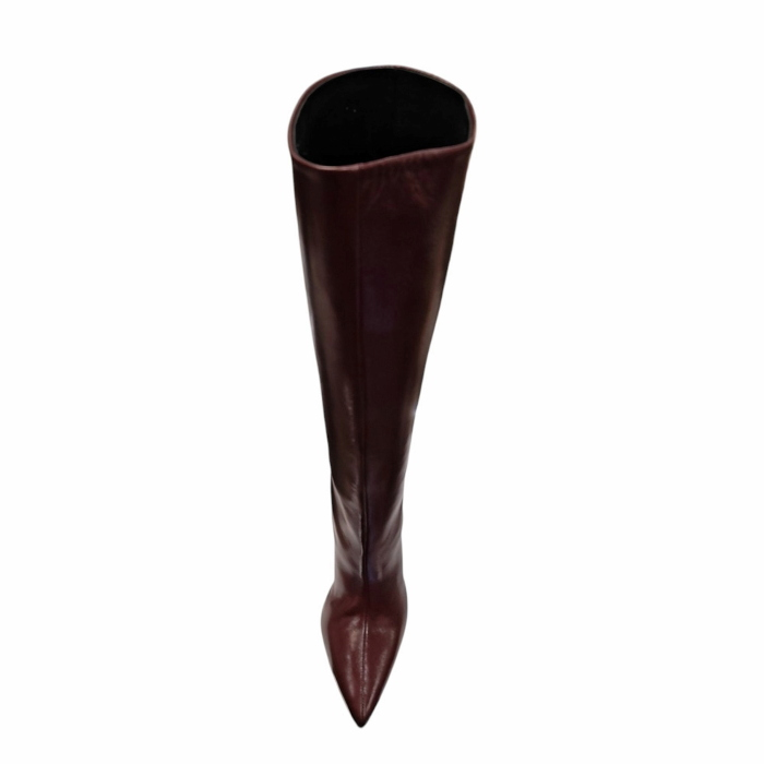 Stivale donna OVYE' in pelle liscia a punta gambale alto e tacco 8 cm